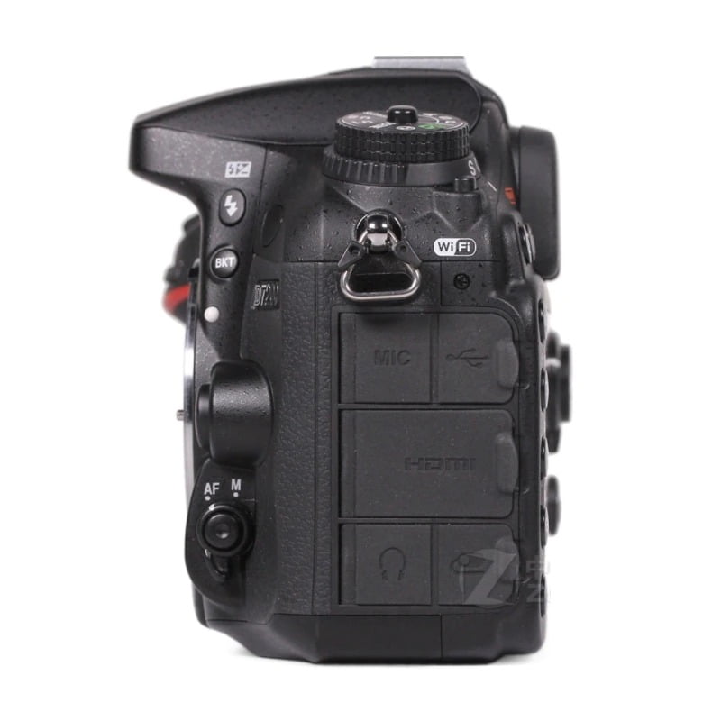 Nikon D7200 DSLR Camera